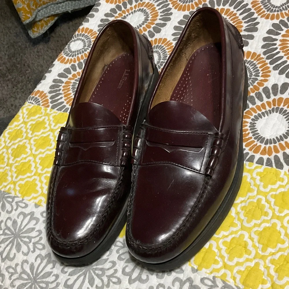 L.L. Bean Men's Penny Loafers in Deep Wine